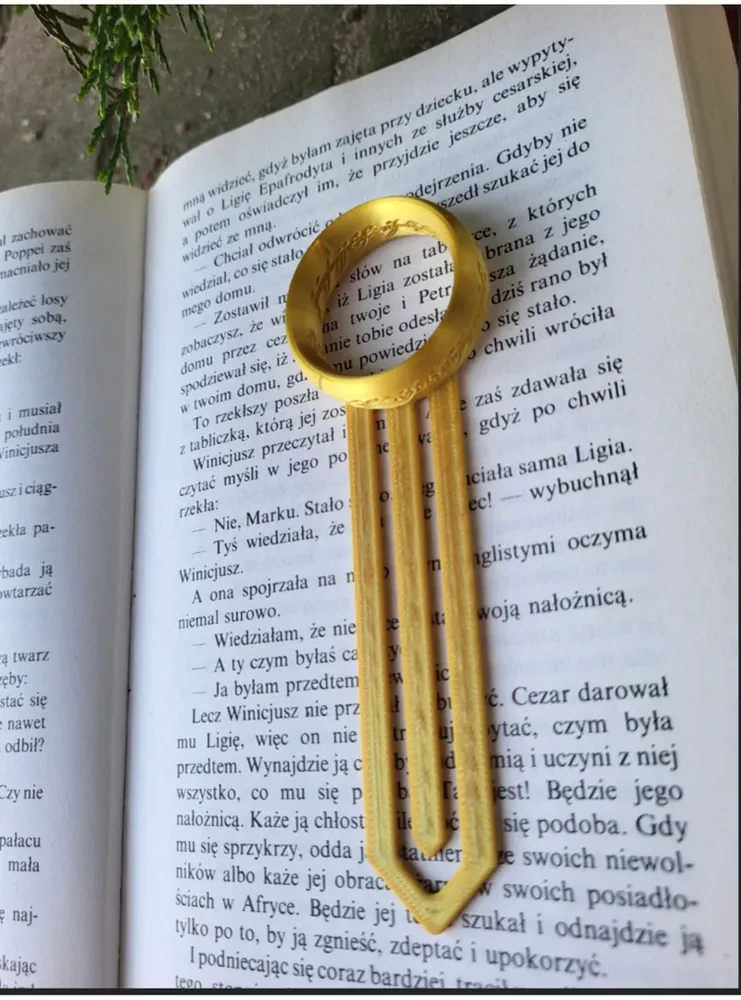 Yüzük Tasarımlı Kitap Ayracı – Altın — görsel 2